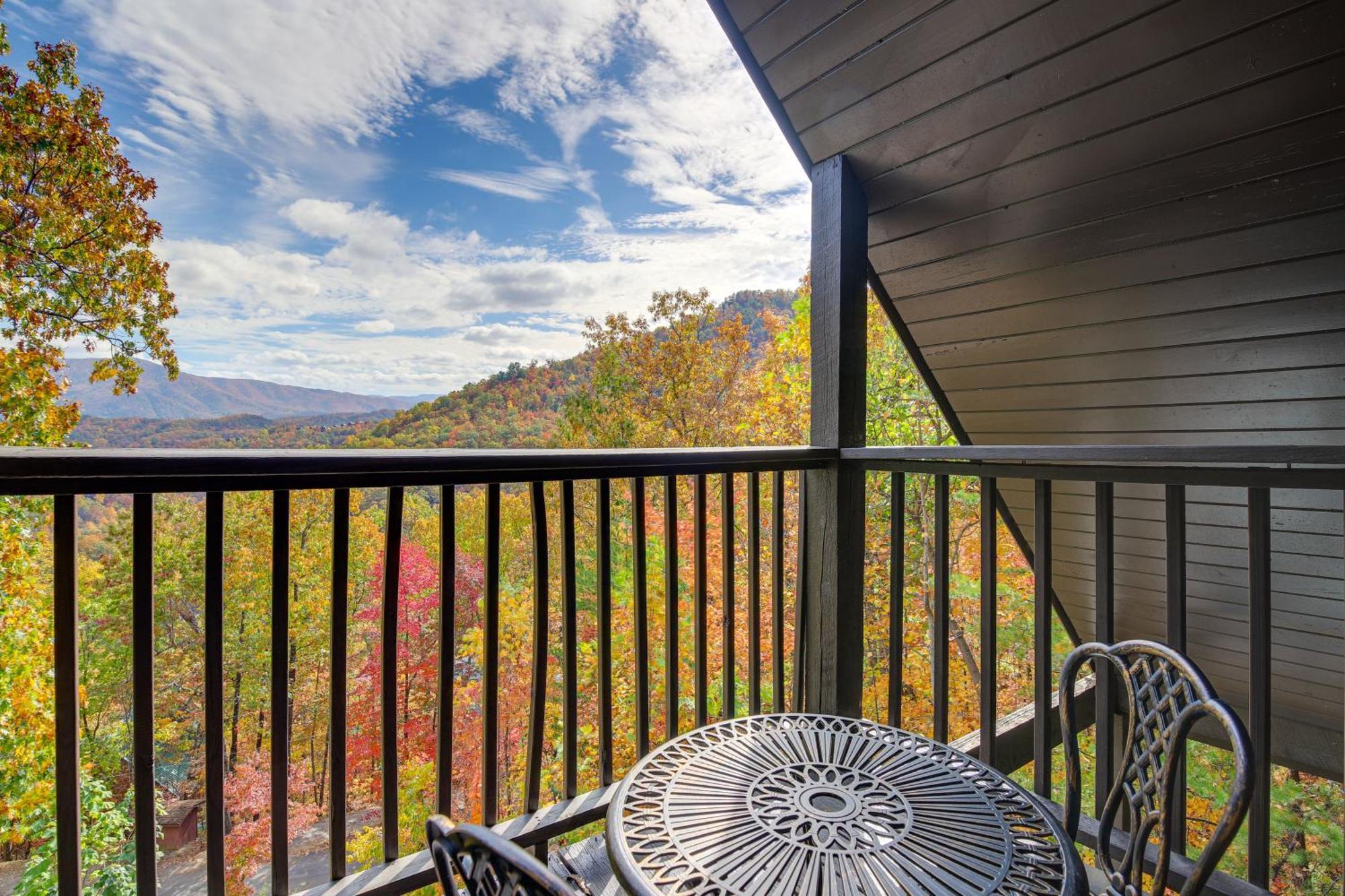 Above And Beyond Pigeon Forge Cabin With Prime Views! Exterior foto